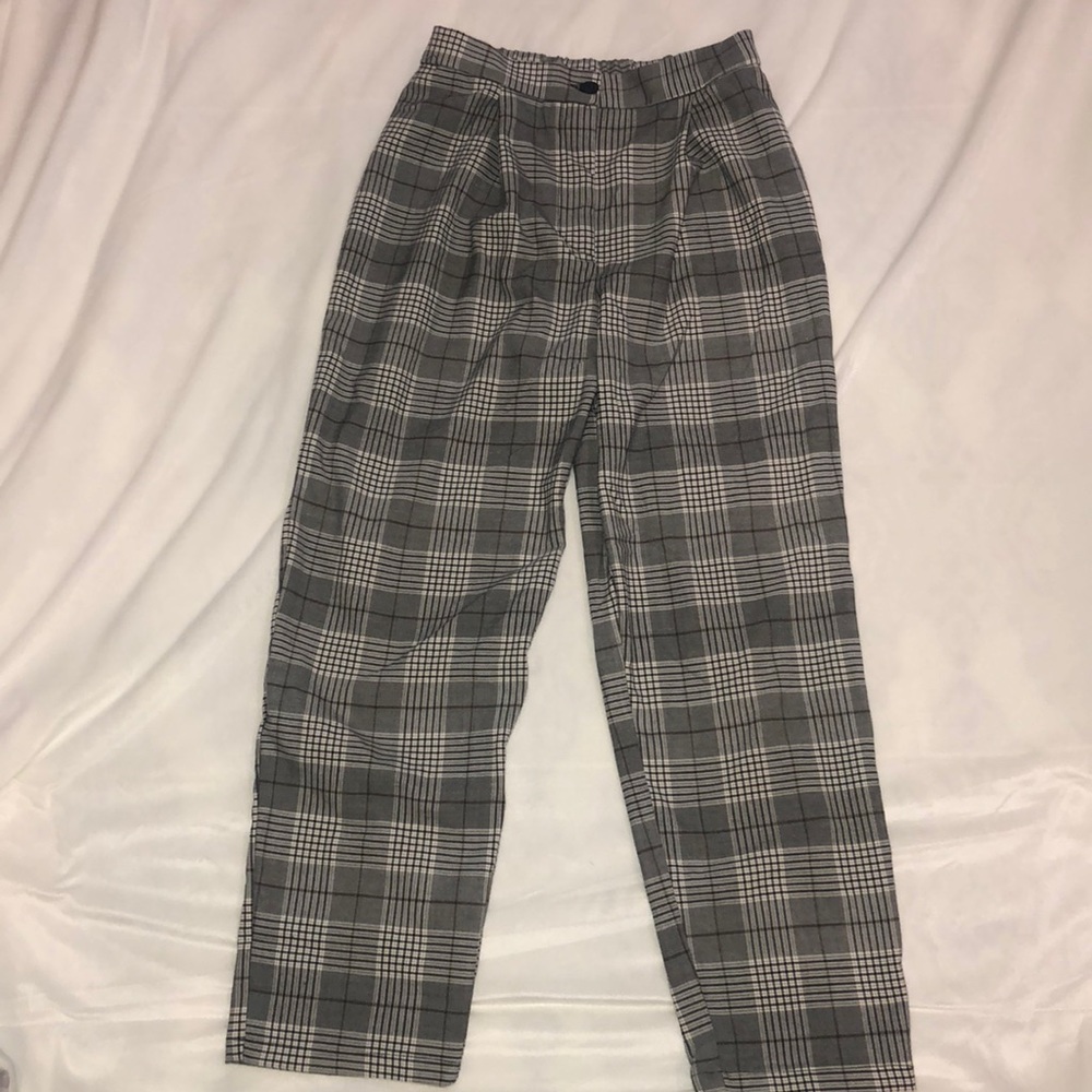 Cute retro pants!